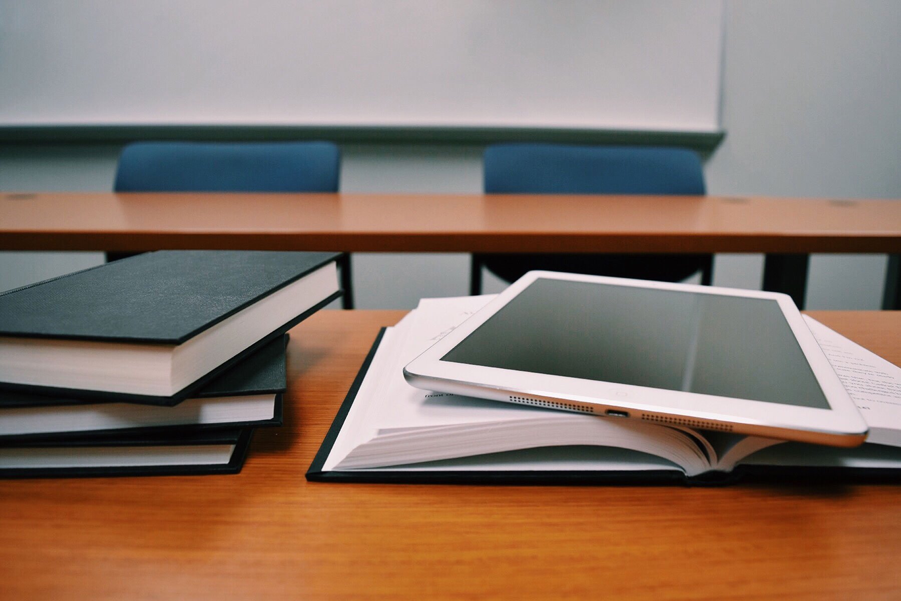 books-classroom-close-up-289737-1